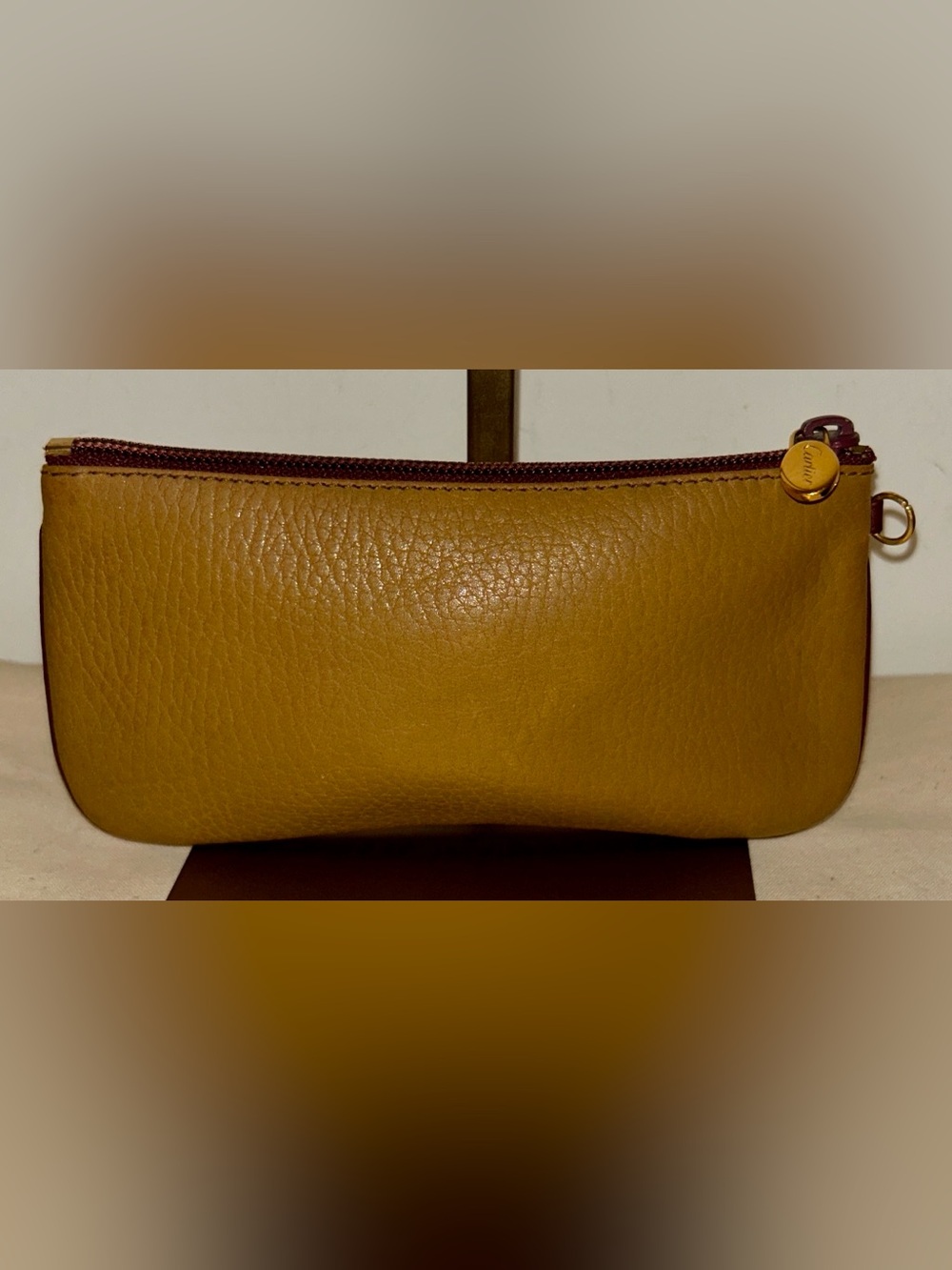 vintage Must de Cartier leather pouch/wristlet in Mustard. Rare Colorway - Picture 2 of 7